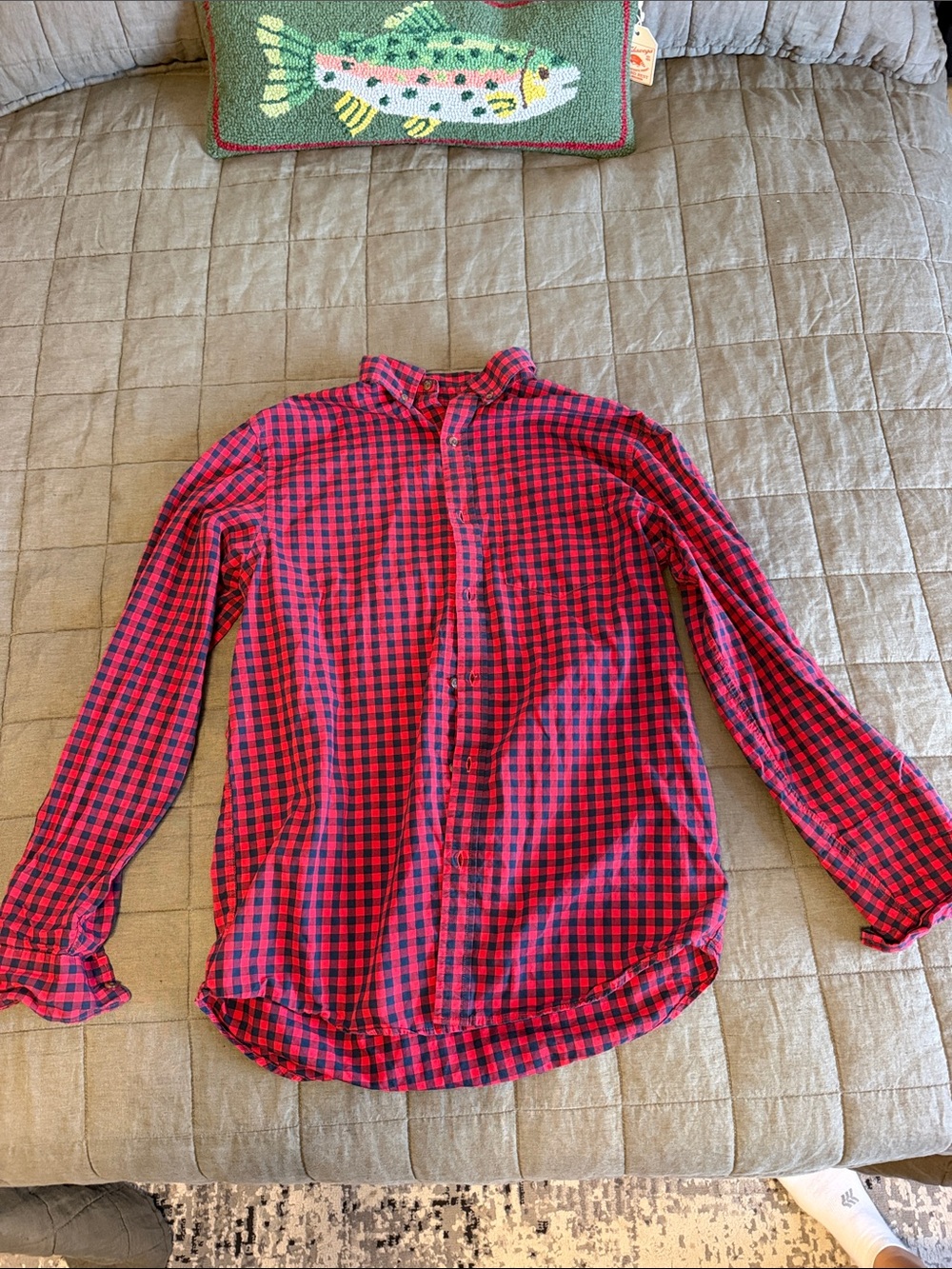 Old Navy Red and Black Plaid Button-Down Shirt